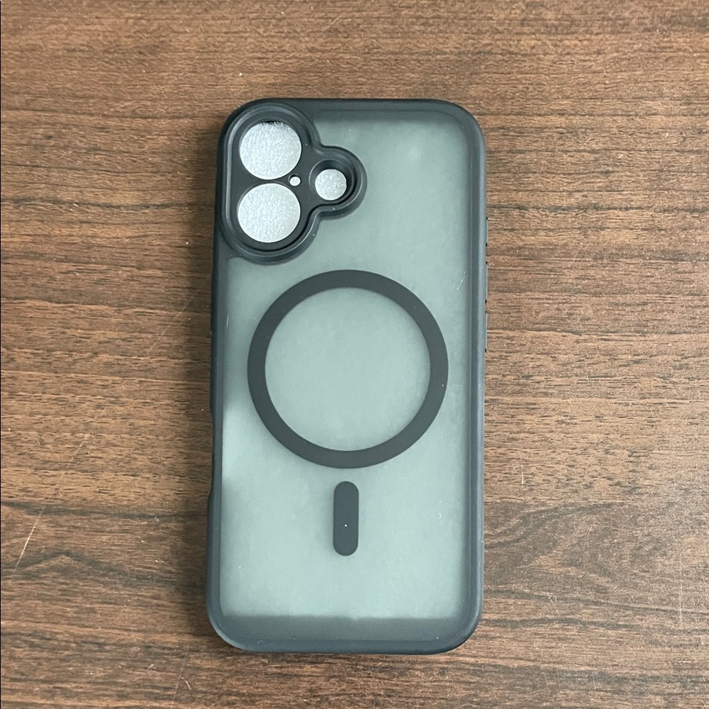 iPhone 16+ case nwt